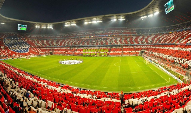 亚足联聚焦李霄鹏执掌国足新篇章 昔日世界杯战友李铁时代引对比